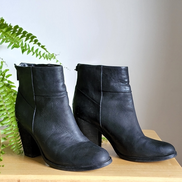 Arturo Caing Hadley Leather Boots - Picture 6 of 14